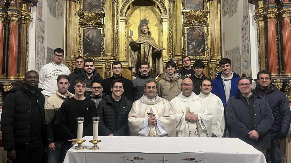 El seminarista de Ciudad Rodrigo peregrina junto al Teologado de Ávila a las raíces de San Juan de Ávila