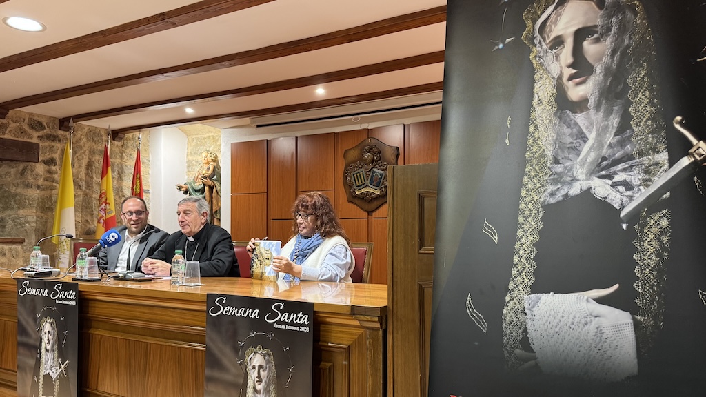 Un momento de la presentación de la revista de Semana Santa de Ciudad Rodrigo.