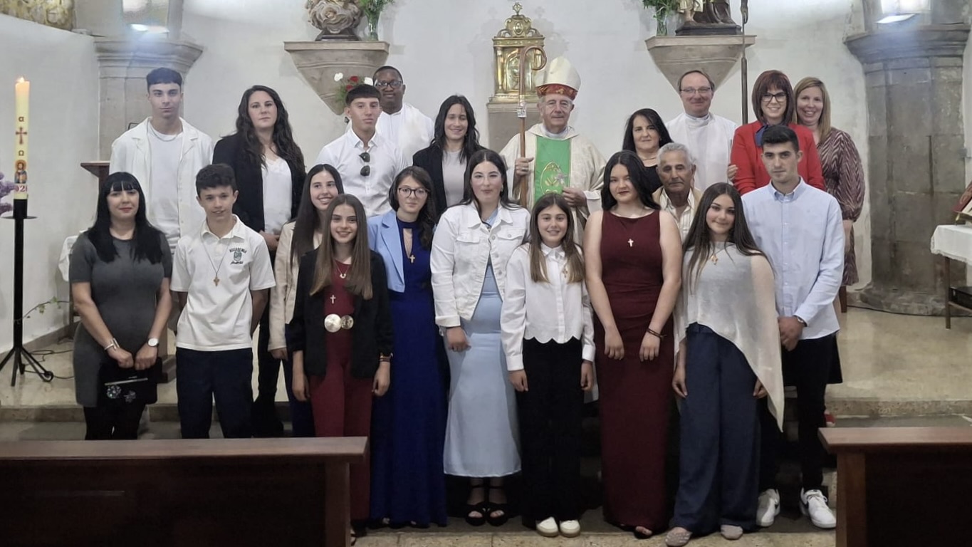 Jovenes confirmandos de Navasfrias