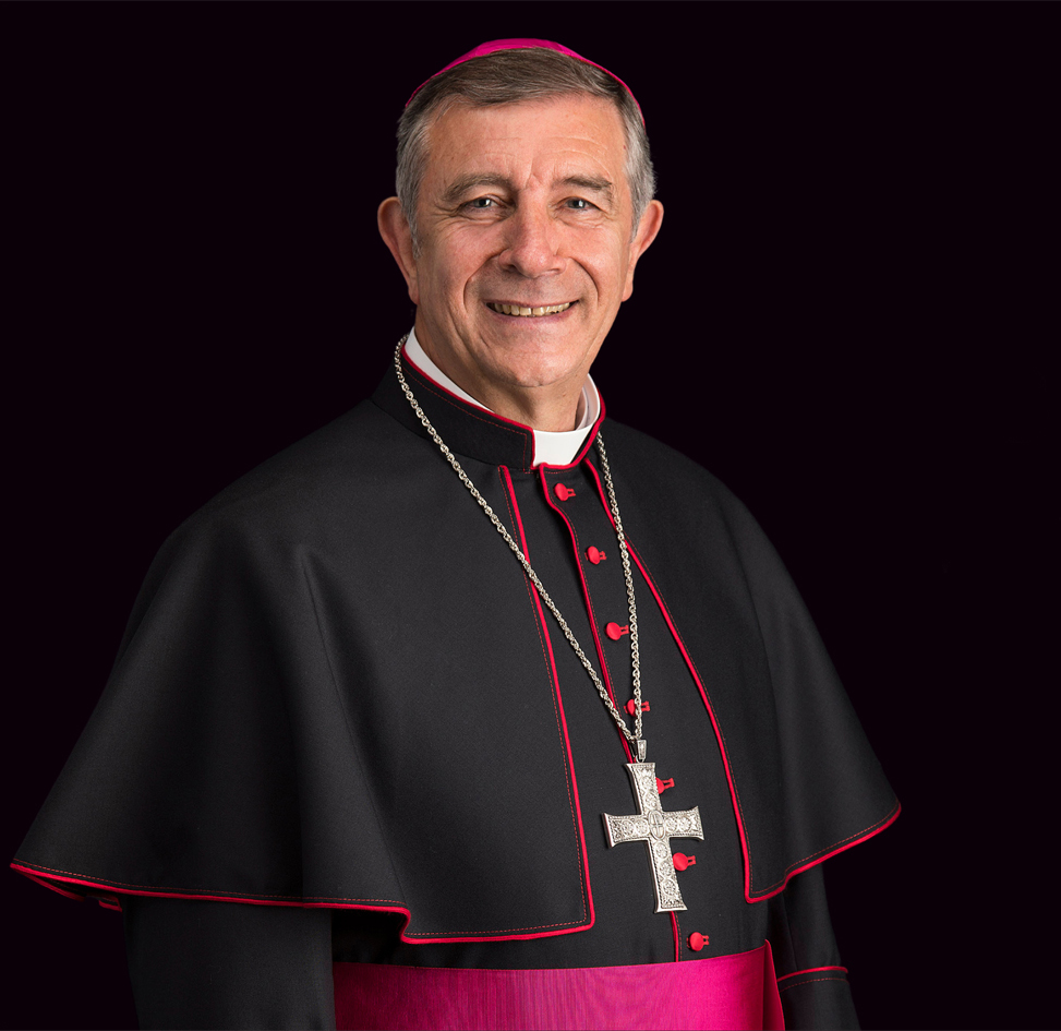 Obispo, Monseñor José Luis Retana