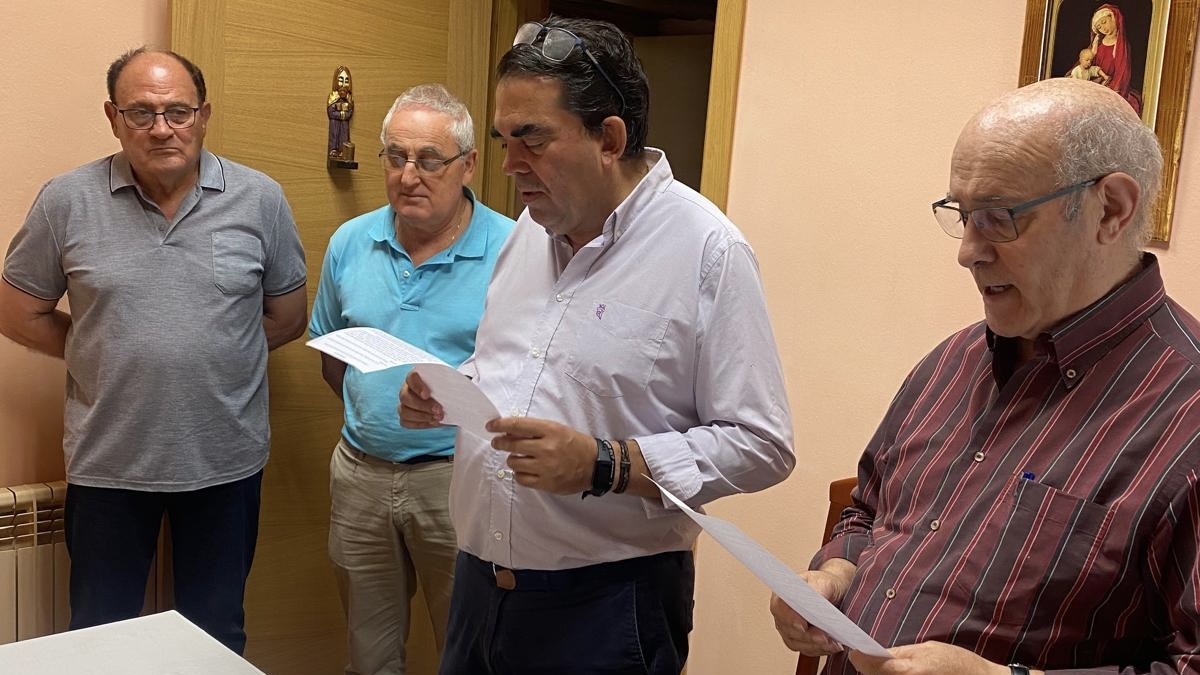 Un momento de la profesión de fe como párrocos de Antonio Nicolás Risueño Pérez y Andrés Celestino García Sánchez.
