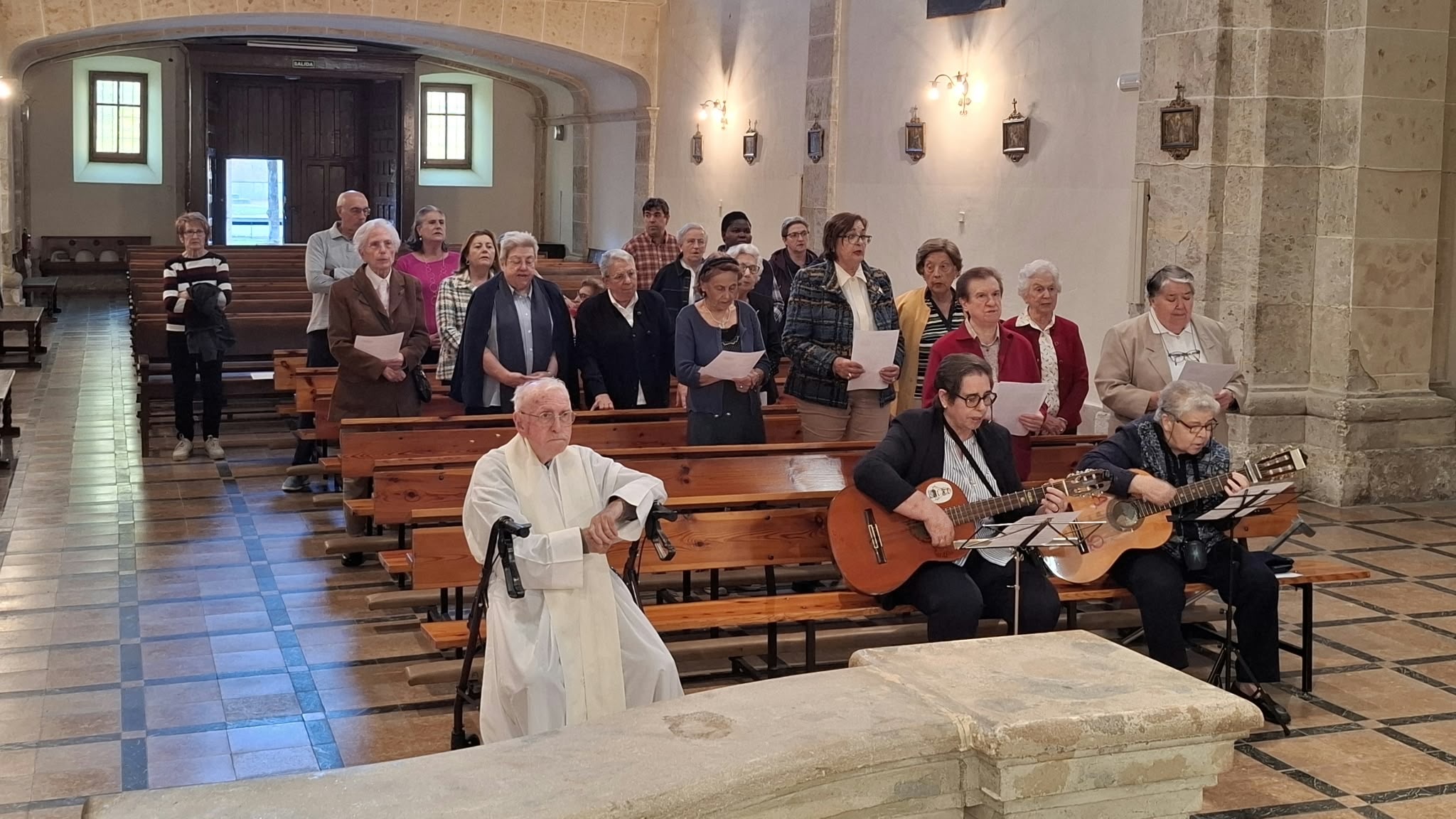 El seminario ha acogido esta eucaristía con motivo de la fiesta de Santa Teresa de Jesús.